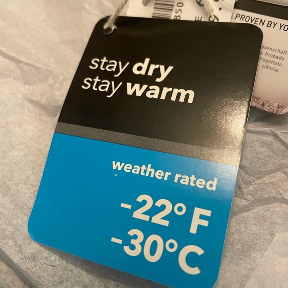 Women's Gray Winter Boots - Picture 6 of 11